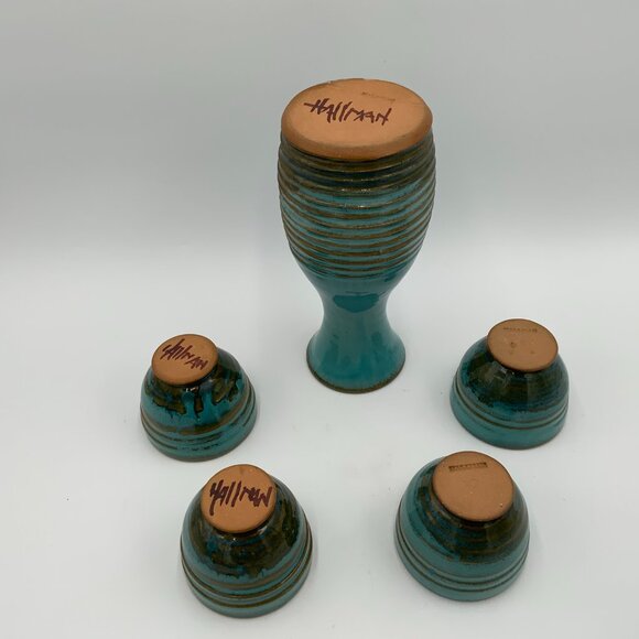 Studio Pottery Signed Hallman Sake Bottle and 4 Cups Hallman Woods Potter - Picture 9 of 9